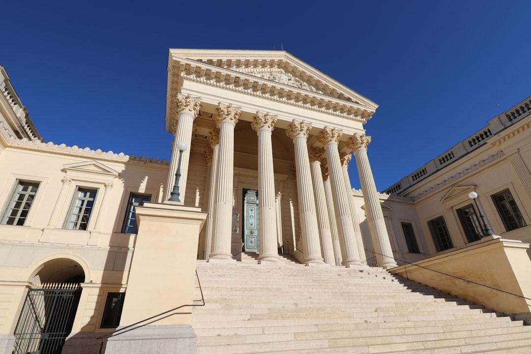 Low-angle side view of the Montpellier courthouse, Montpellier (2k23)